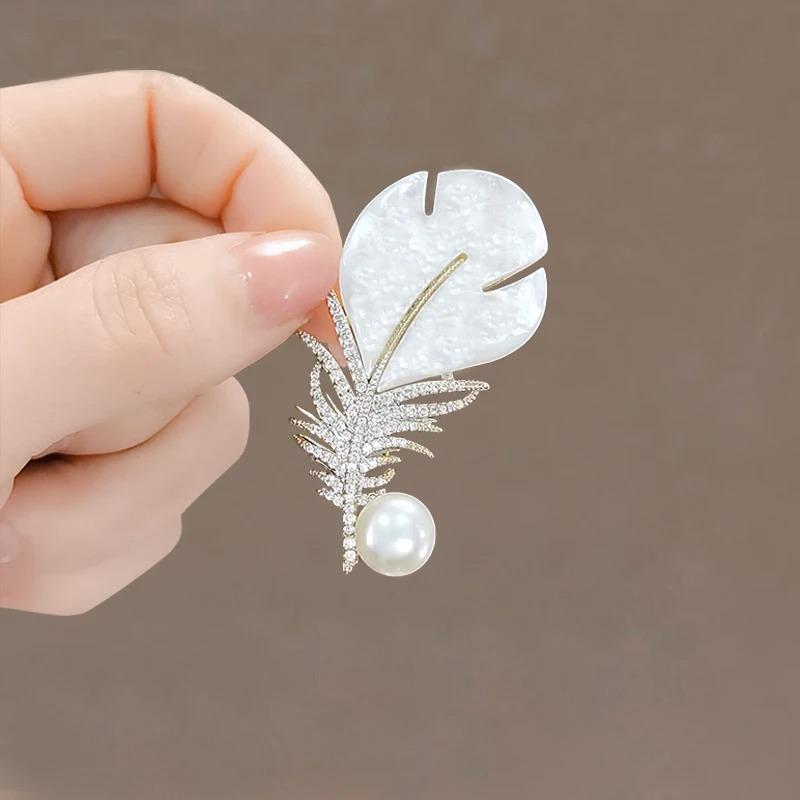 

Pin Brooches For Women Lady Fashion Vintage Elegant Enamel Flower Pin Summer Design Valentine S Day Gift 2026 New