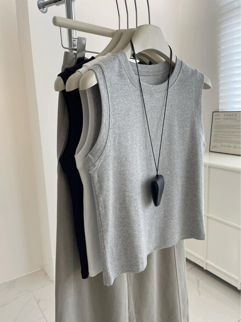 Women's Solid Color Camisole Vest - Sleeveless, Slimming, Versatile Outerwear for Spring and Summer