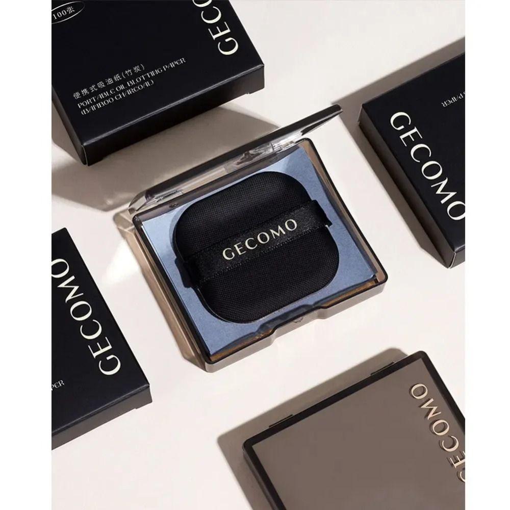 100 Sheets Bamboo Charcoal Oil Absorbing Paper Disposable Makeup Holding Oil Off Paper Skin Care