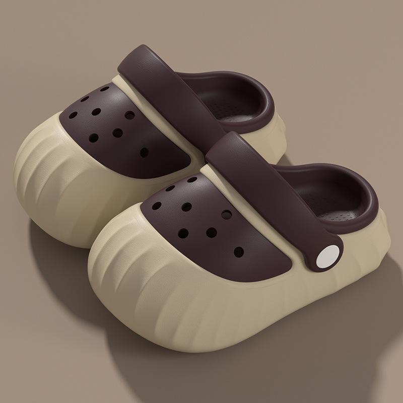 

EVA Children s summer clogs for boys and girls, non-slip indoor beach shoes, closed-toe sandals with soft soles DIY 15CM