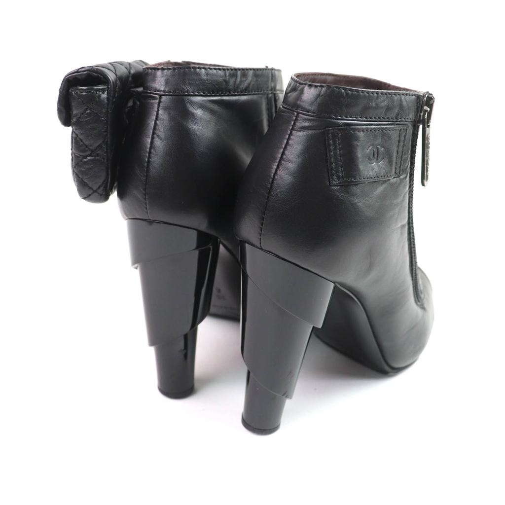 Great CHANEL Ankle boots black leather Women 36 G26164 Used
