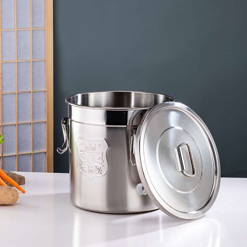 304 Stainless Steel Rice Bucket with Lid 3.17 Gal Food Storage Container Grain Canister for Flour, Beans & Cereals with Sealed Buckle