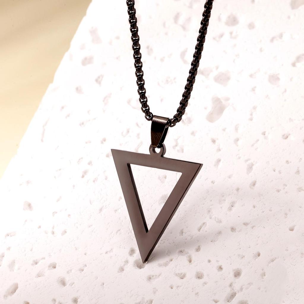 Trendy Titanium Steel Necklace: Unisex Stainless Steel Hollow Star Pendant, Long Chain