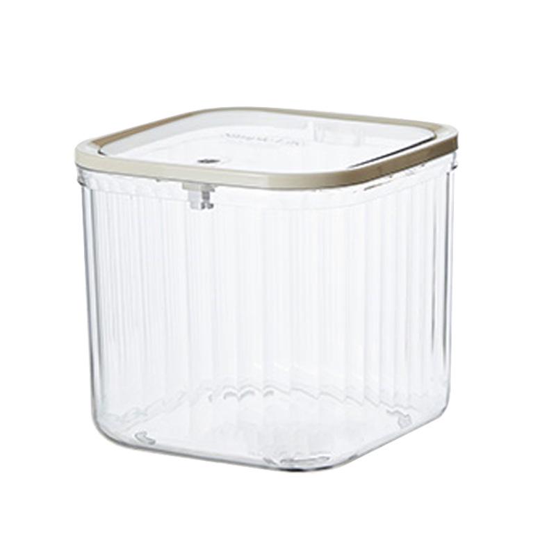 Transparent Flip-Top Box for Organizing Hair Accessories: Clips, Rubber Bands, Necklaces, Headwear, Rings, Ties, and Flowers.