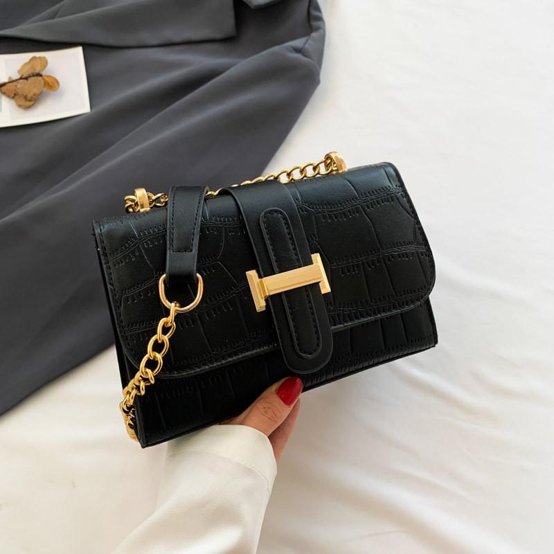 Trendy Pu Material Small Square Shoulder Bag With Chain Design For Everyday Use