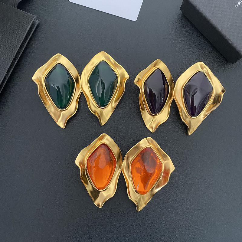 Vintage European & American Geometric Clip-On Earrings - Autumn/Winter Mature Style, Non-Pierced, Retro Irregular Design for Women