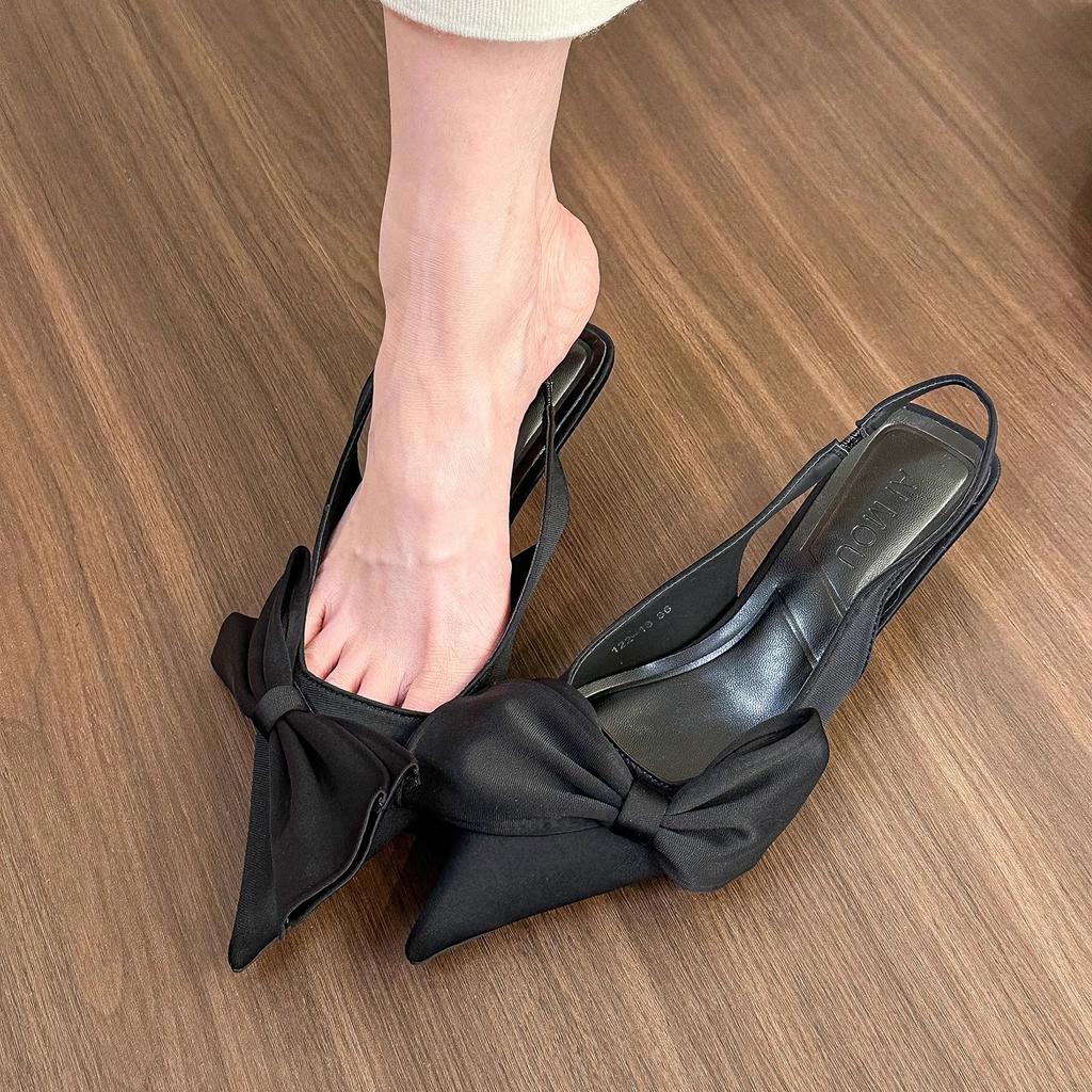 Fashion A New Style of French Silver Bow-tie Stylish Single Shoe, A Low-heeled, Open-top, Shallow-mouthed Toe Cover Sandals for Men