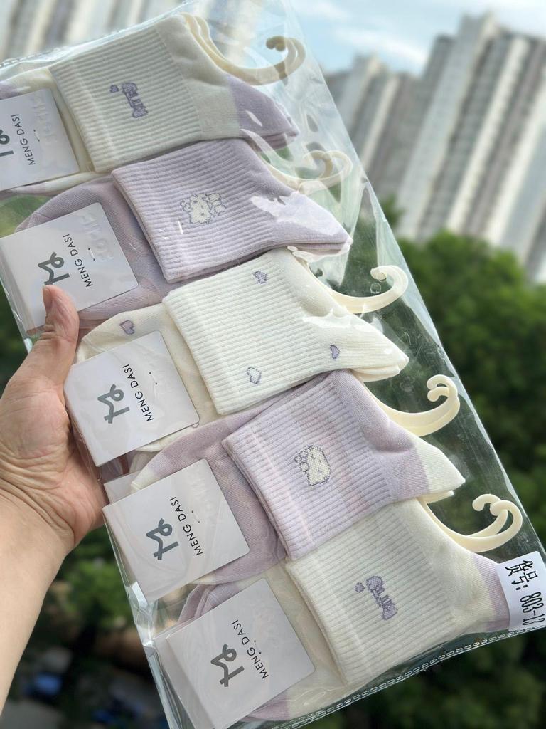 Autumn/Winter 10-Pack Women's Mid-Calf Cartoon Socks - Cute, Comfortable, Fashionable, College Style Cotton Sports Socks