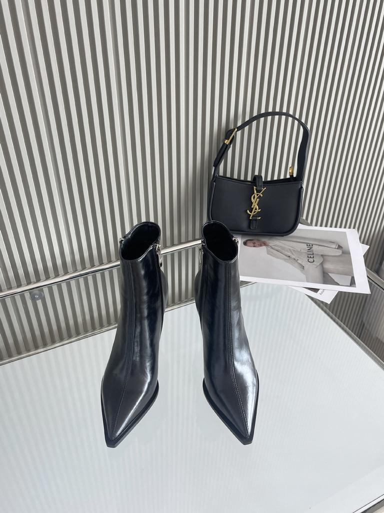 2025 new pointed thin high heel side zipper plain low tube received Martin thin women's short boots
