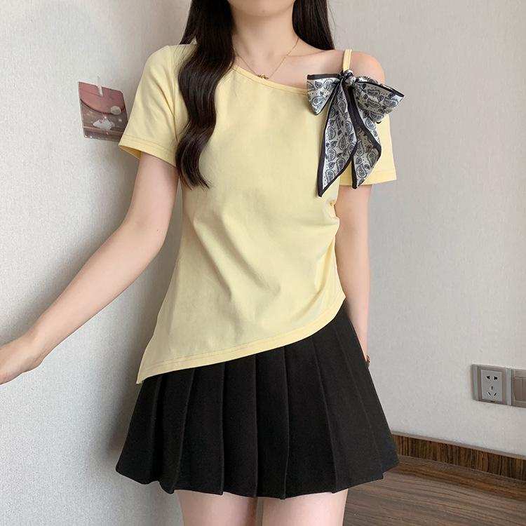 

Plus Size Off-Shoulder Bow Short-Sleeve Top for Women - Summer Slimming Style XL светло-желтого