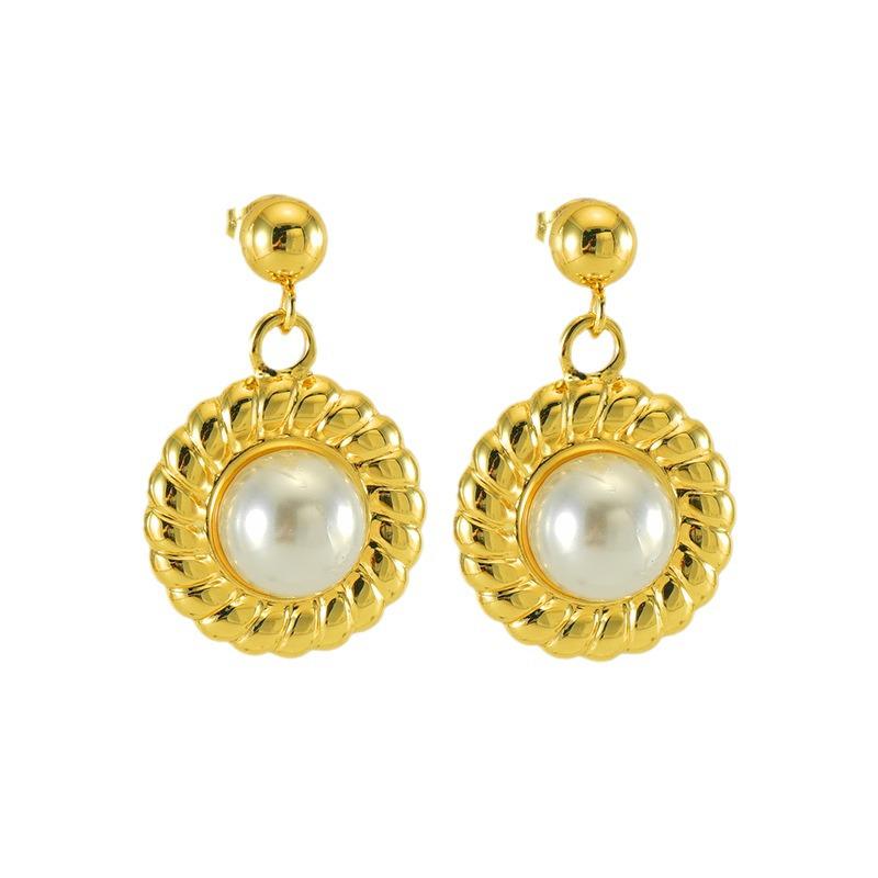 European-American Design Titanium Steel Pearl Sunflower Earrings