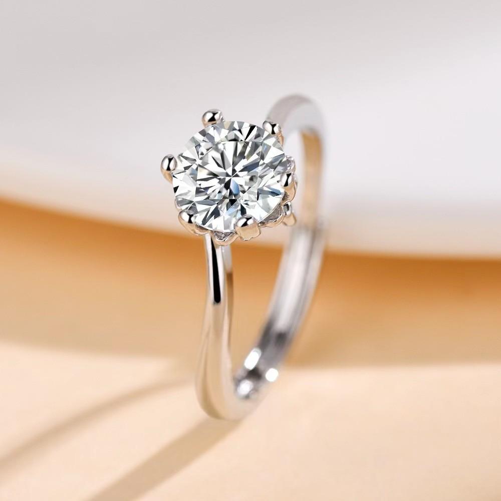 TikTok Influencer Inspired Moissanite Six-Prong Wedding Ring for Women - One Carat Jewelry