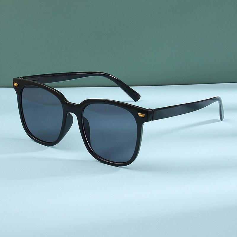 New Luxury Semi Frameless Gradient Rectangular Women Sunglasses  Retro Future Technology Design Punk Men Sun Glasses Uv400