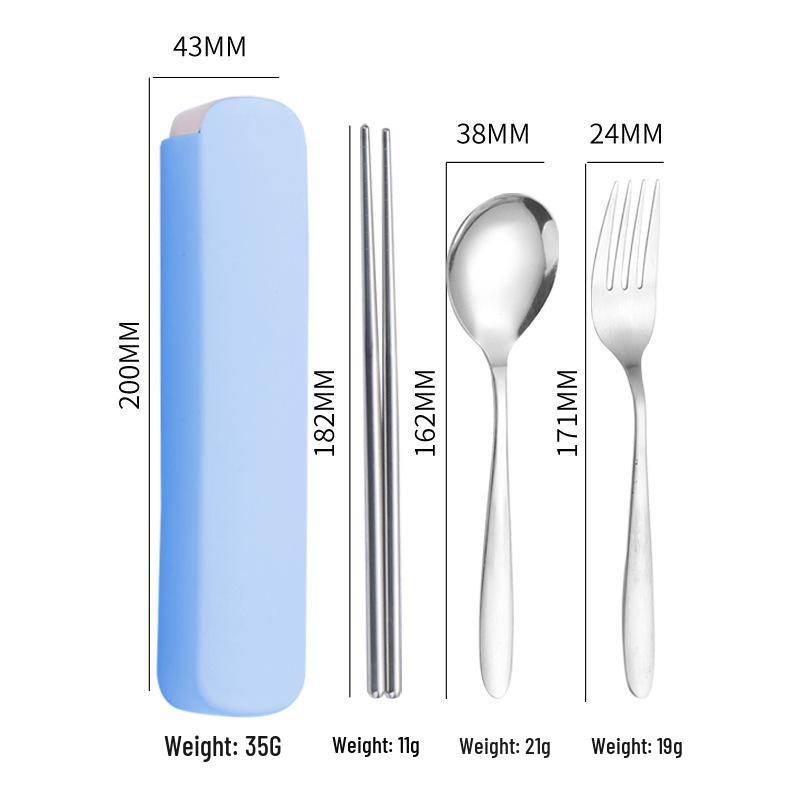 Spersonalizowany Zestaw Sztućców Ze Stali Nierdzewnej na Zewnątrz: Łyżka, Widelec i Pałeczki w Przenośnym Pudełku Prezentowym.