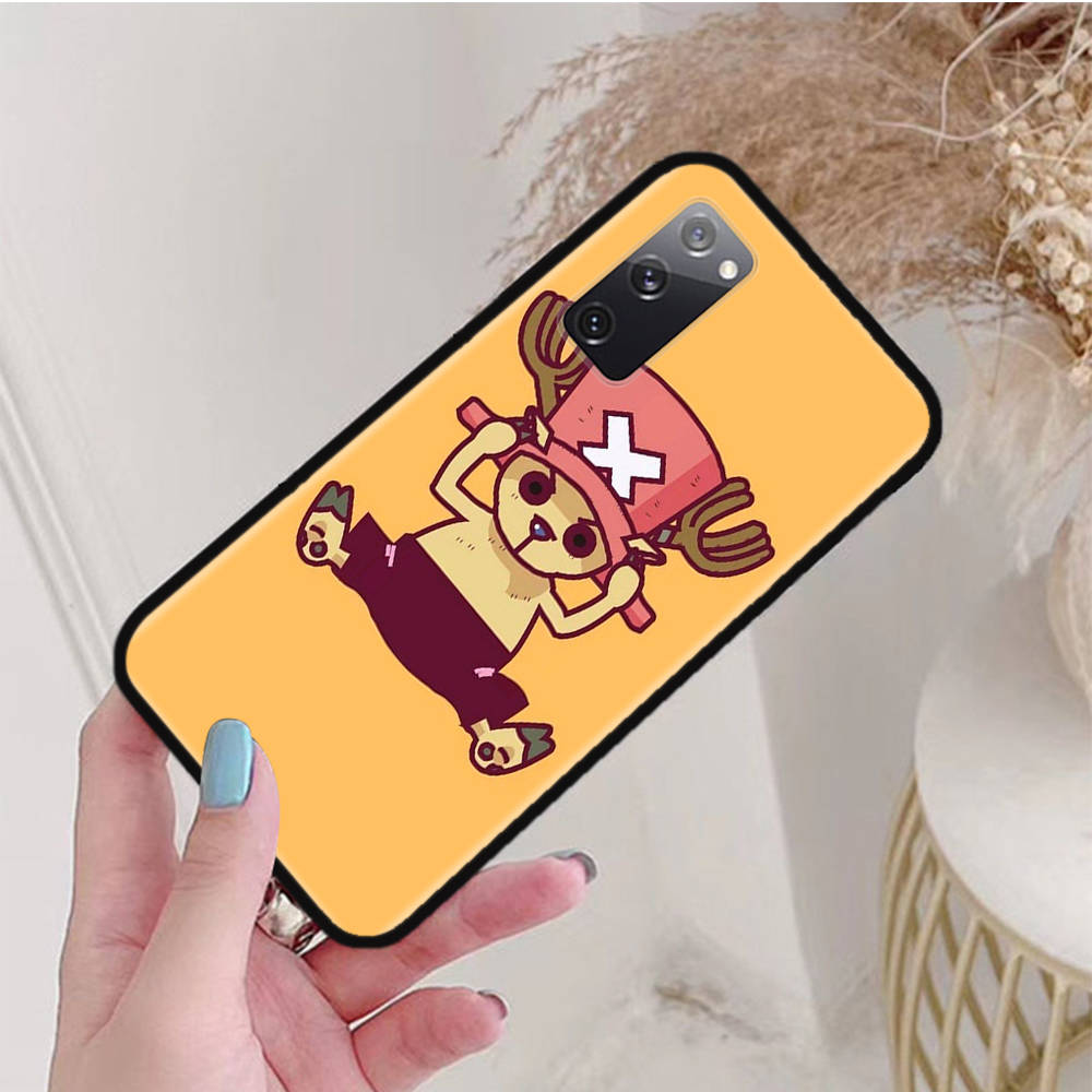 Black Case for iPhone 16 15 Plus 14 13 12 11 Pro 8 6 SE XR XS Max P30 Nova 5T Y5P Y6 Y7 Y8P Y9 Realme C30 C33 C31 W-76 One Piece Chopper