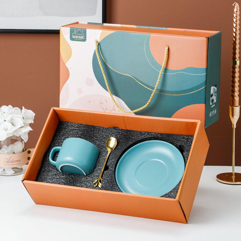 

Оборудованная кофейная чашка с диском из глазури домашних цветов, подарочный набор для мероприятий, чашка высокой ценности в стиле инс, чашка фэн-шуй, праздничный сувенирный подарок 250ml