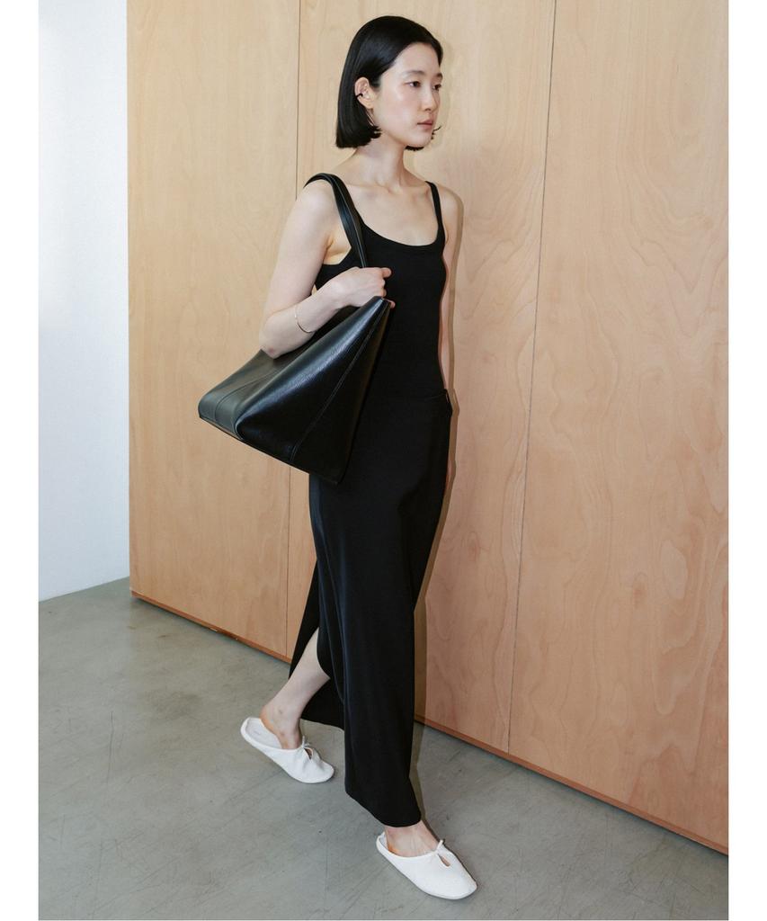 Diaepeocheo Soft Maxi H Line Skirt Black (Ta6727A035)