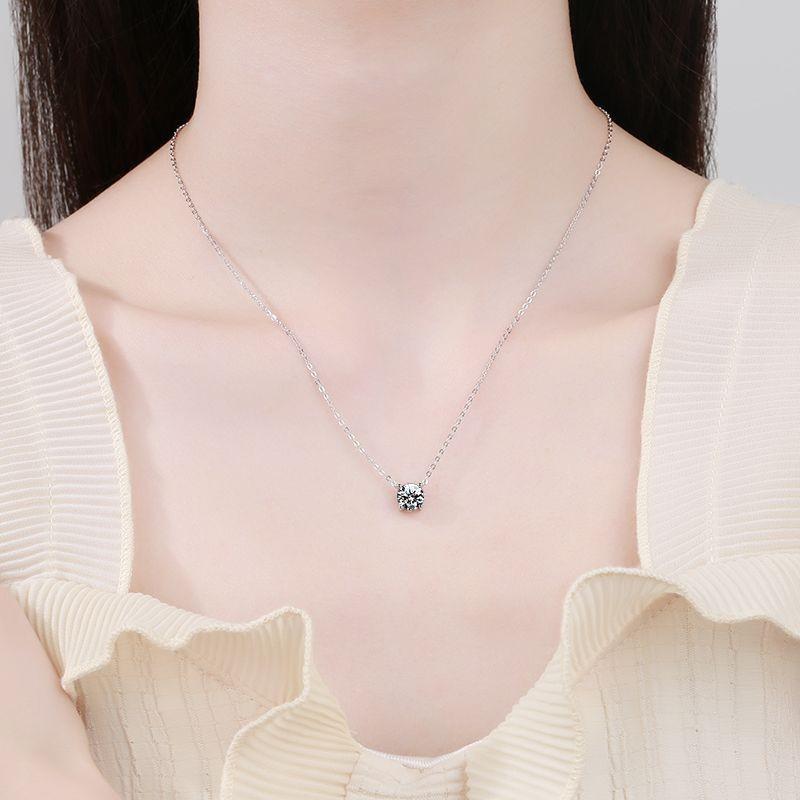 S925 Sterling Silver Moissanite Women's Necklace: Simple Luxury Four-Prong Pendant Clavicle Chain Jewelry