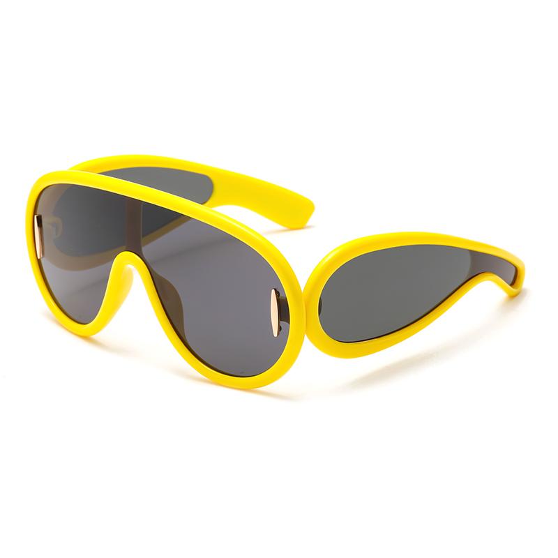 

New Fashion One-Piece Large Frame Sunglasses Cyberpunk Style Eyeglasse Female Male Outdoor Travel