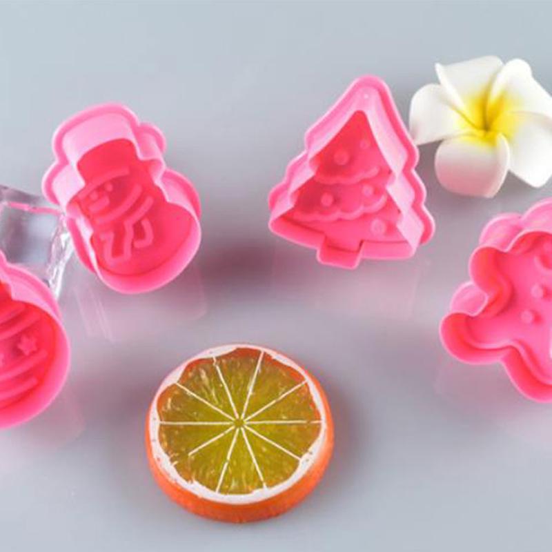 

4Pcs Cookie Stamp Cutters 3D Cookie Plunger Cutter Christmas Bake Biscuit Mould onesize