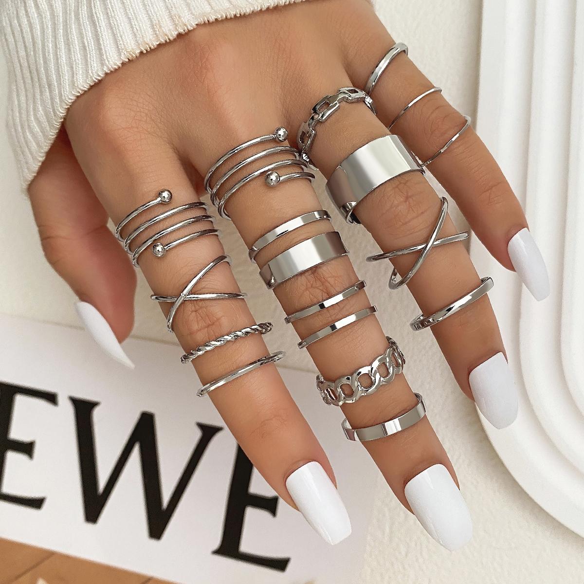 

2023 Новые кольца Серебряный винтажный комплект колец Женские вечерние Элегантные кольца Элегантные аксессуары Спираль Широкие закрученные кольца 15 шт. Набор Белый K Девушкам Студенческий подарок