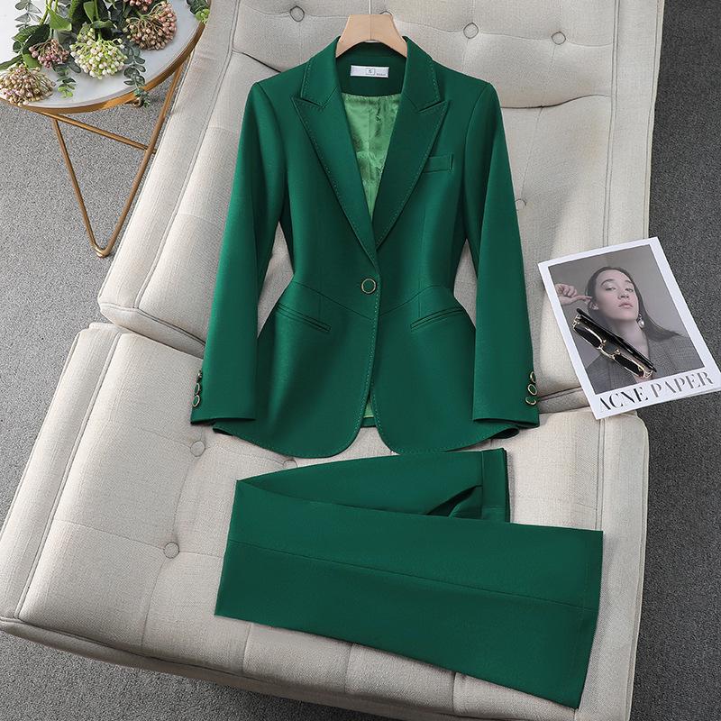 2026 Modischer Khaki-Blazer mit Temperament für Damen - Professionelles Frühjahrs-/Herbst-Anzug für Jahresversammlungen