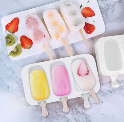 Eisformen-Set mit 2 Eisformen aus Silikon mit 4 Mulden, ovale Eiscreme-Cake-Pop-Form mit 50 Holzstielen für selbstgemachtes Eis am Stiel