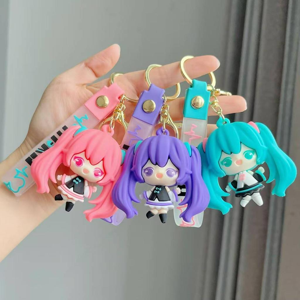 Hatsune Cartoon Miku Keychain Pendant Creative Couple Car Backpack Keychain Accessory Gift For Women Girls Anime Vocaloid