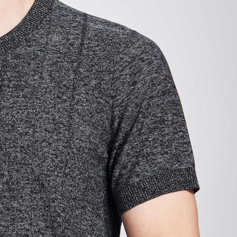 Herren T-Shirt mit kurzen Ärmeln im Old Money Stil, pflegeleicht, aus langstapeliger Baumwolle gestrickt