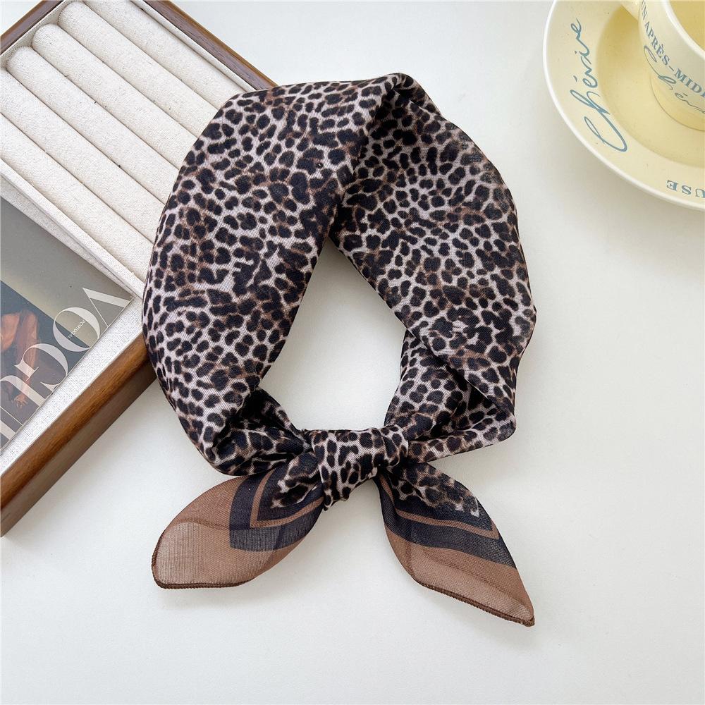 55 Leopard Print Cotton And Linen Silk Scarf Women'S Small Square Scarf Neck Protection Headscarf Decorative Scarf Fashionable Foreign Style Scarf