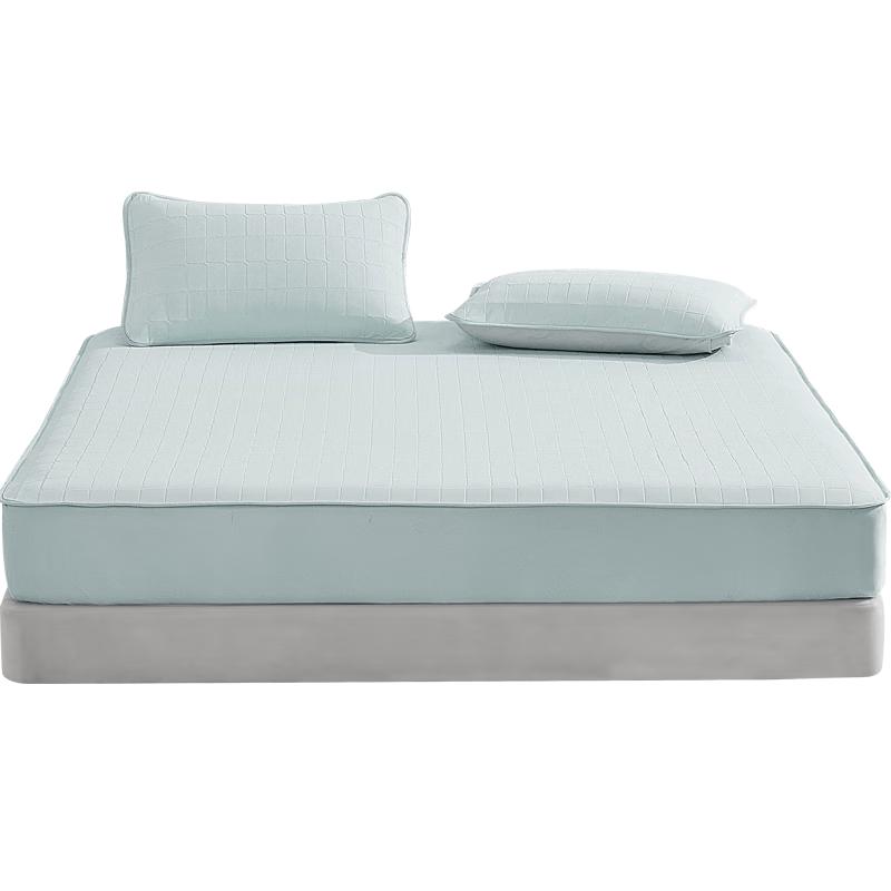 Набор охлаждающих ковриков  Снежный конус  из ледяного шелка Mercury Home Textiles 150x200cm