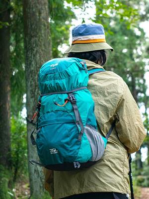 Lightweight 35L Women's Ultralight Foldable Hiking Backpack