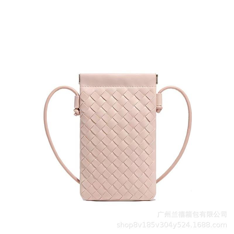 Handmade Mobile Phone Retro Shoulder Bag Fashion Casual Wind Oblique Span Women'S Bag Bag