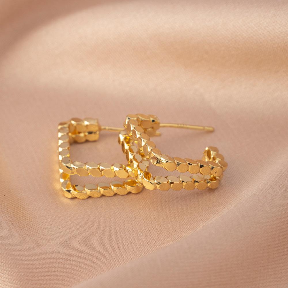 925 Silver Needle Women's Earrings - Square & Round Faces, Light Luxury, High-End Niche Design, Plain Hoops & Studs.