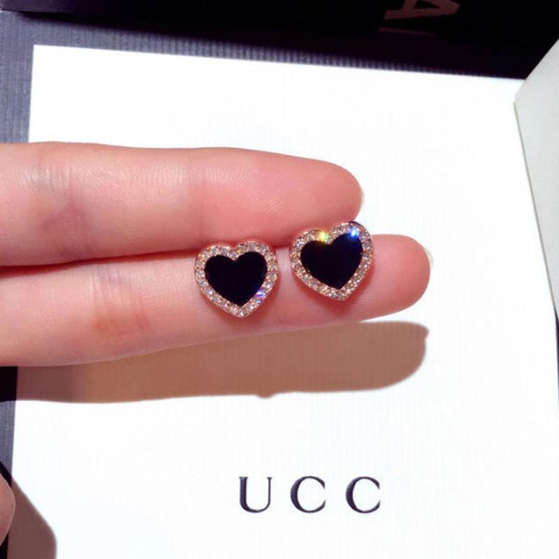 S925 Silver Needle Minimalist Black Stud Earrings: Versatile and Fashionable Niche Jewelry for Women