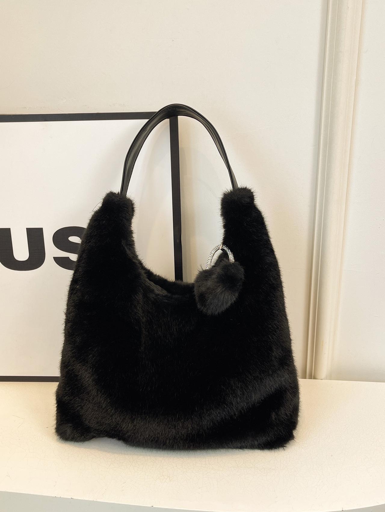 

Универсальная плюшевая сумка в корейском стиле - Вместительная сумка через плечо для женщин чёрный