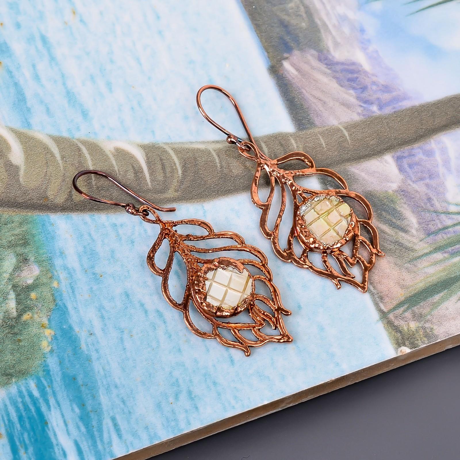 

Перламутр Драгоценный Камень Медь Гальванопластика Новые Подвесные Июньские Серьги Ювелирные Изделия V-104