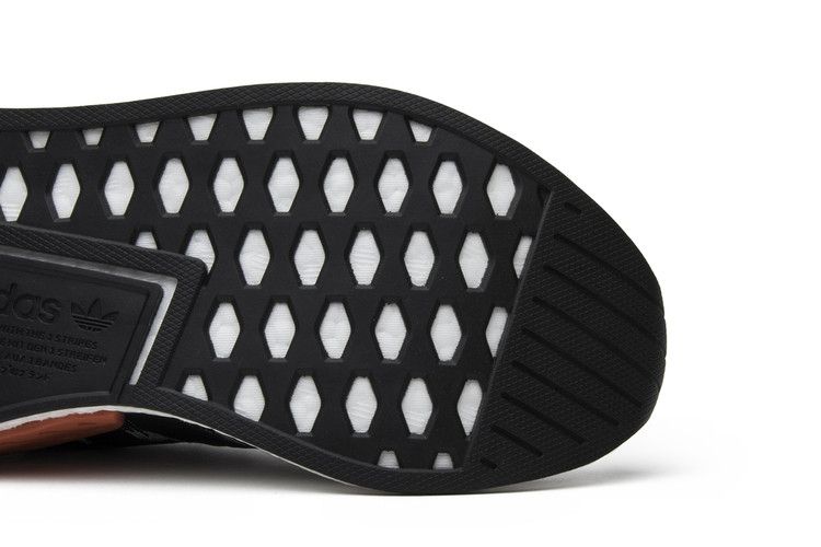 Men's Sneakers adidas NMD R2 Black White Future Harvest Core Black/Core Black/Footwear White
