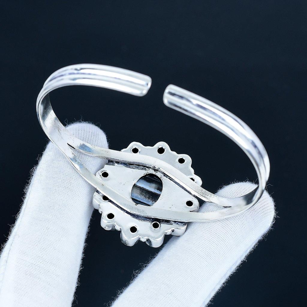 Natural Banded Agate Gemstone Handmade Cuff Bangle 925 Sterling Silver Cuff Bangle, Black Onyx Flower Shape Bracelet For Wife, Unisex Bangle
