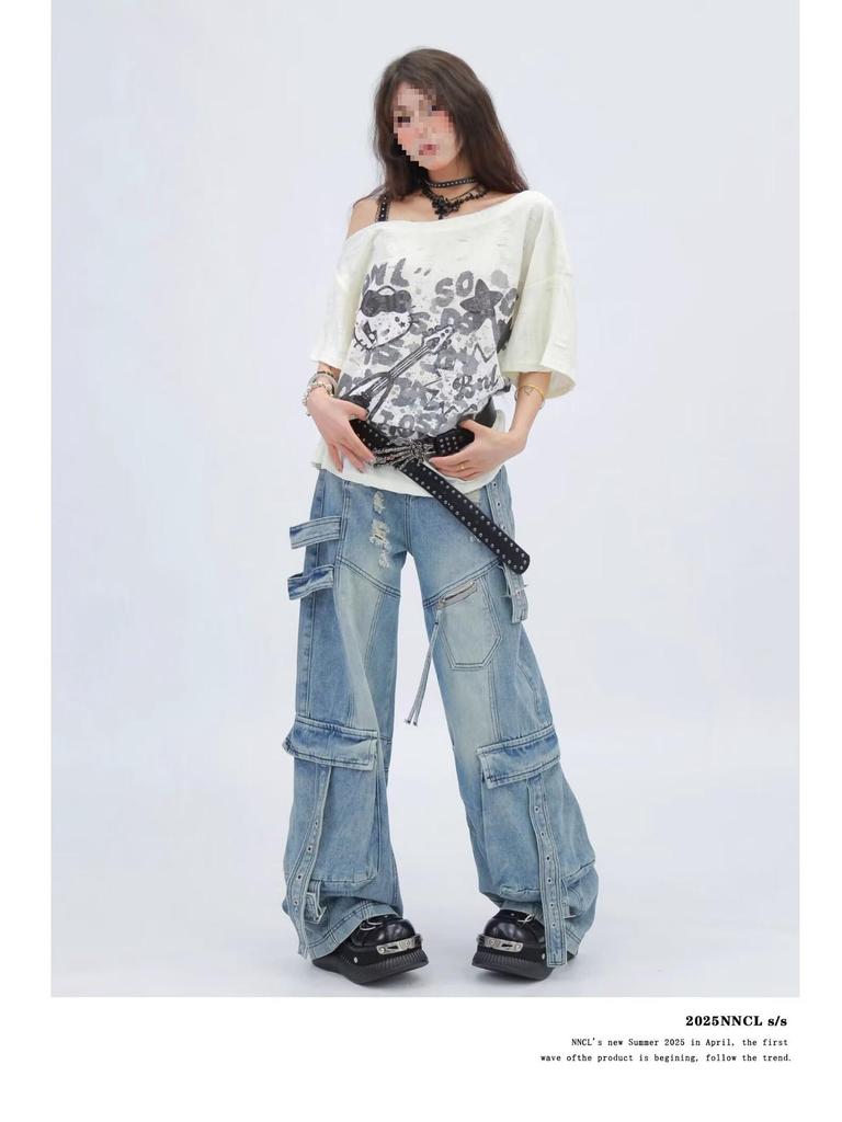 Damen Deconstructed Cargo-Jeans mit mehreren Taschen und Rissen - Gewaschen, Lockerer Gerader Weiter Bein
