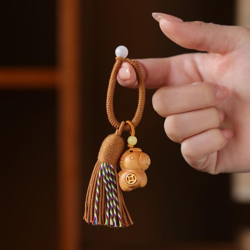 Creative Sandalwood Horse Pendant Keychain Year Of The Horse Mobile Phone Chain Backpack Hanging Decoration Year Gifts