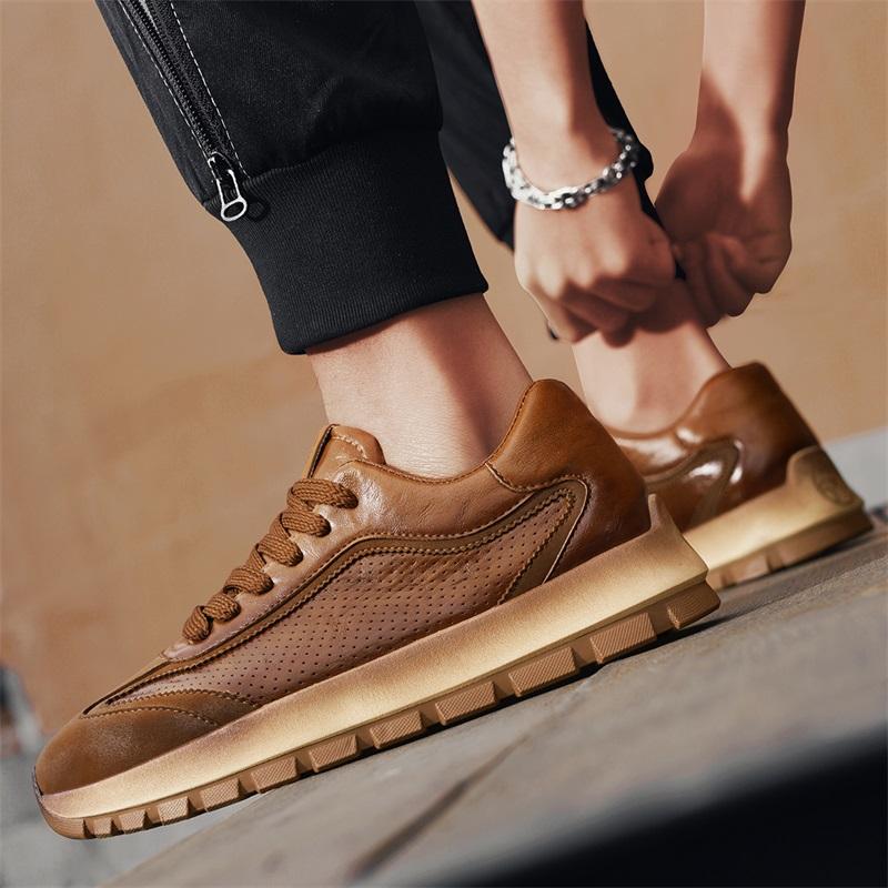 Scarpe da Ginnastica alla Moda CYYTL Uomo Scarpe Casual Moda Piattaforma Esterna Tennis Corsa Sport Escursionismo Lusso Skateboard Mocassini di Design Pelle