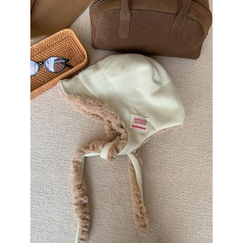 Japanese Cute Ear Protecting Lei Feng Hat for Women In Winter Keeping Warm and Showing Face  Small Straps Cold Proof Ear Protecting Flying Hat
