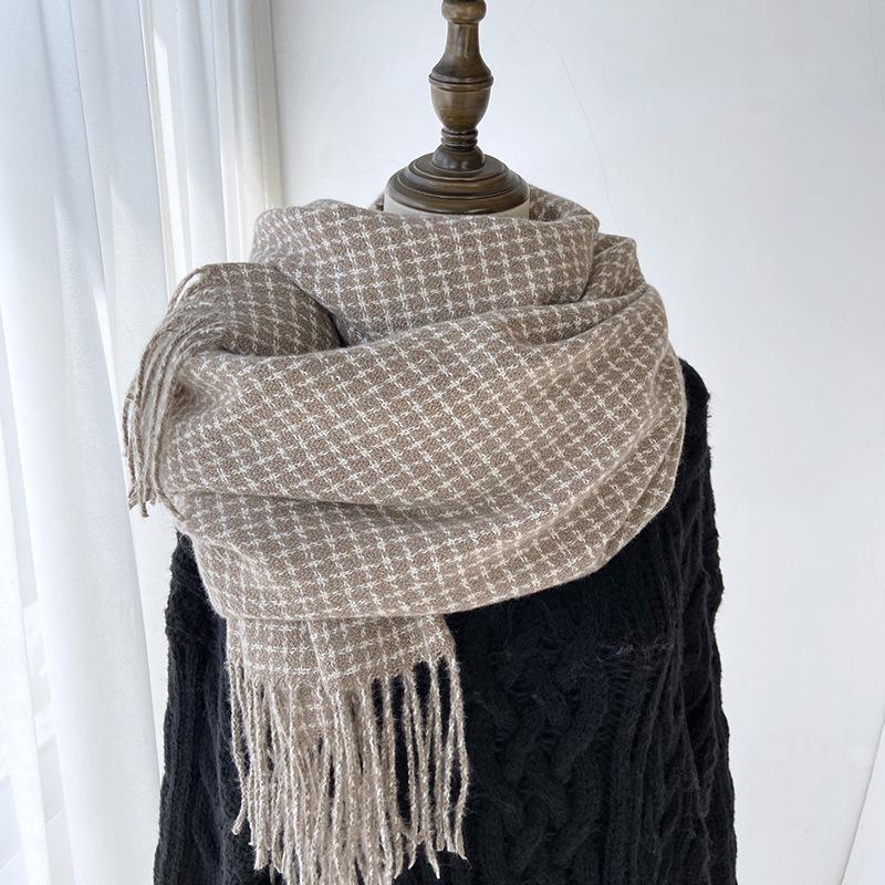 Scarf Women's Autumn and Winter New Imitation Cashmere Plaid Fringed Shawl Couple Thickened Scarf Warm Windproof Neck Scarf Casual Outdoor