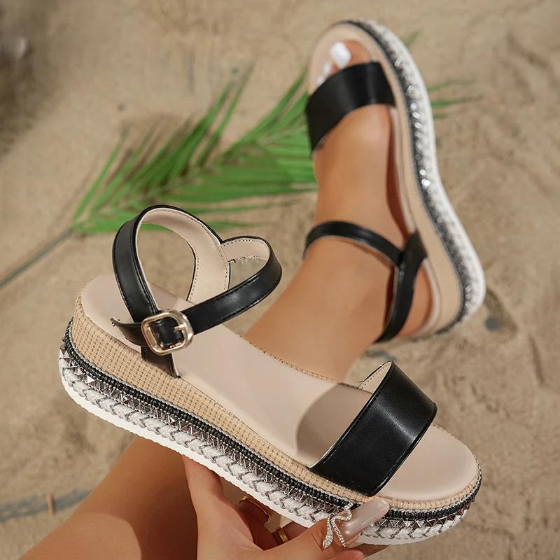 Fashion Fashion Rivets Platform Sandals Women Plus Size 36-42 Thick Bottom Summer Sandles Woman Ankle Buckle Pu Leather Sandalias Mujer