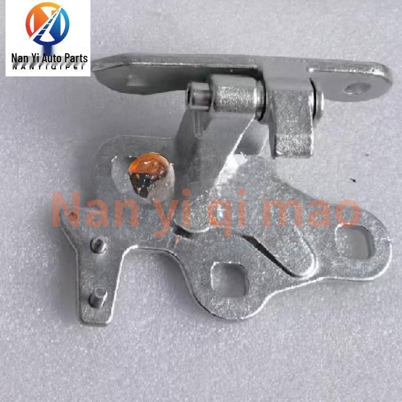 Scania G/P Model Door Hinge 2498541/2/3/0