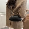 Designer Shell Shape Clutch Bag with Metallic Closure Chain Dinner Purse Women Evening Party Leather Shoulder Crossbody Handbags