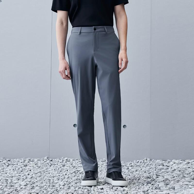 J.Lindeberg Men's Wrinkle-Resistant Cooling Casual Trousers