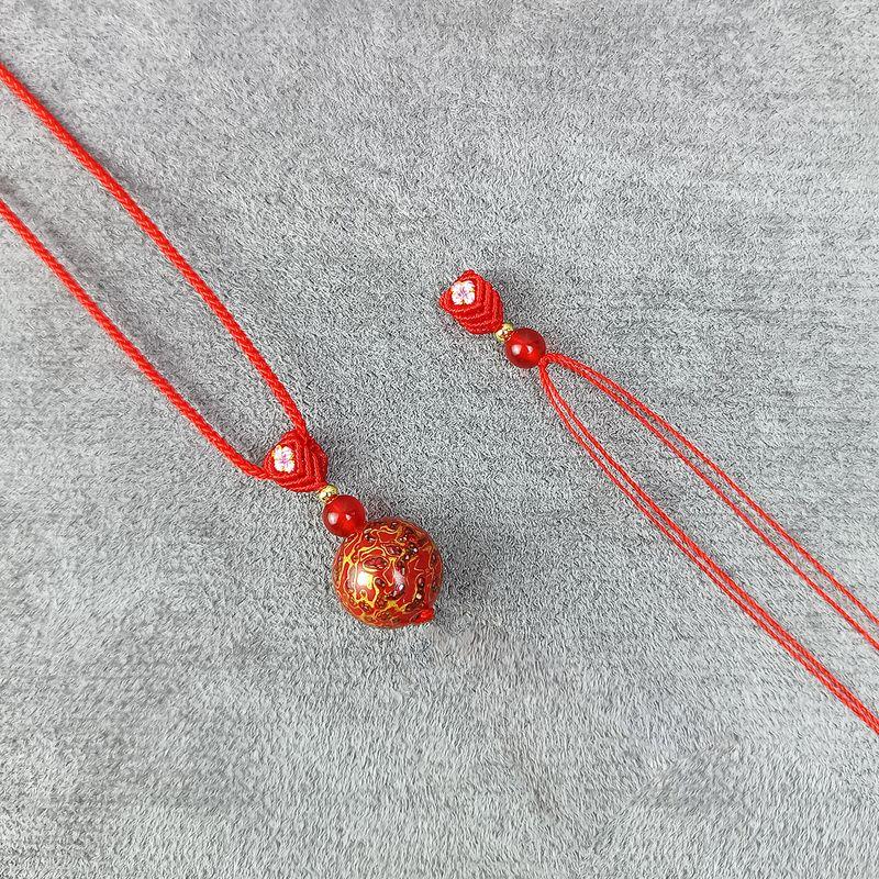 

Плетеный шнурок для ожерелья Полуфабрикаты Красный шнурок Ручной ремешок Браслет Носимый Золотой Ювелирный Тег Мелкие Аксессуары DIY Материалы Red necklace rope buckle