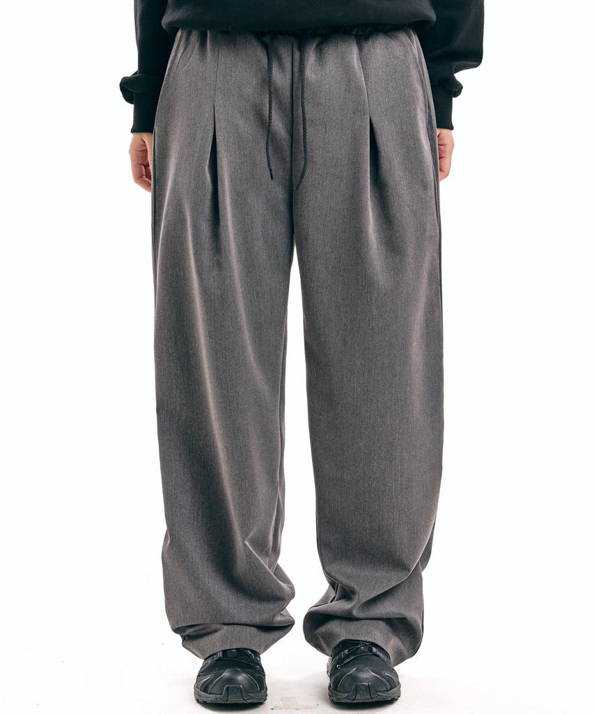 Descheuis One-Pleat Wide Fit Slacks_Charcoal